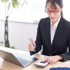 （福岡市内）事務職員の募集。展示会出展のエントリー受付、データ入力、出店会社との情報取りまとめなどの画像