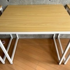 【無料】17日まで即渡し可能！！机　幅80✖️奥行60✖️高さ70の画像