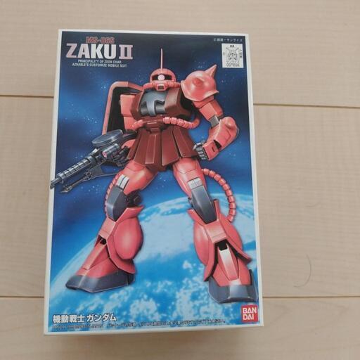 旧ガンダム　シャア専用ザク　ガンプラ