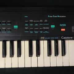 CASIO  キーボード 🎵 MT-140  【動作確認済み】★純正ハードケース付きの画像