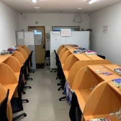 全て決定致しました　自習用個別机　椅子セットの画像