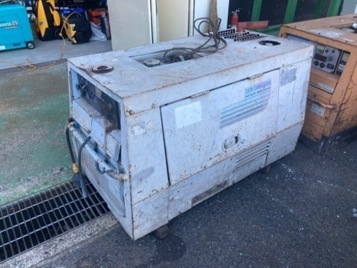 ◎デンヨー 防音型エンジン溶接・発電機 TLW-300SSWK