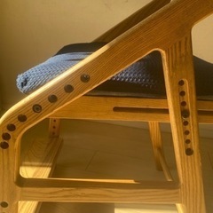 小さいお子様用の椅子差し上げます。の画像