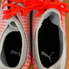 PUMAフットサルシューズ！の画像
