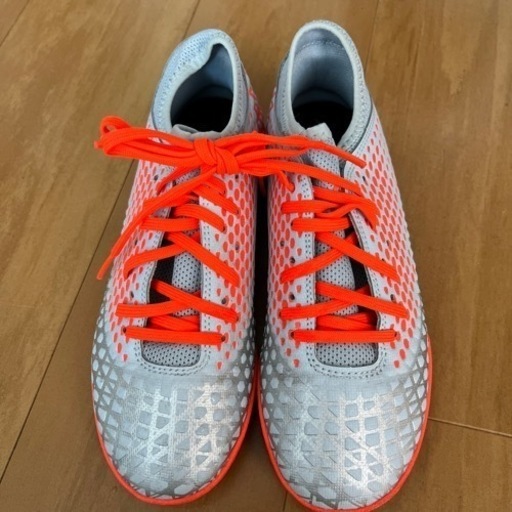 PUMAフットサルシューズ！