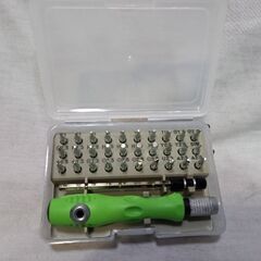 特殊ネジ精密ドライバーセット 32in1 の画像