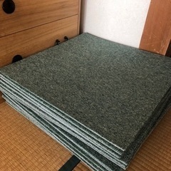 終了　タイルカーペット　東リ　委託品