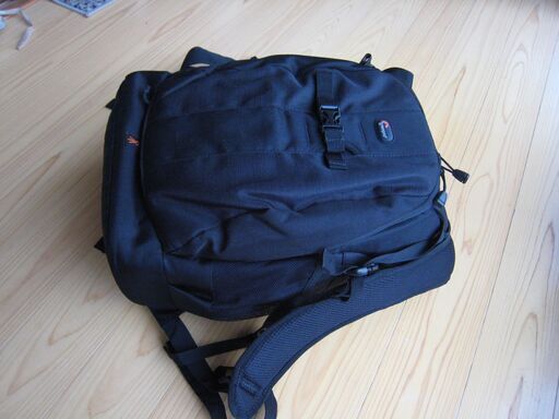 中古品 SWISSGEAR かばん カメラバッグ