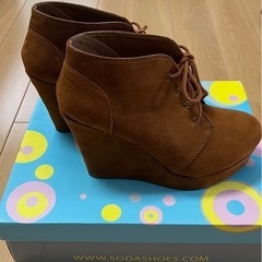 ほぼ新品！レディースシューズ　SODA shoes  サイズ25...