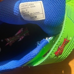 キャンセル待ち　新品スニーカー　23センチ　男の子の画像