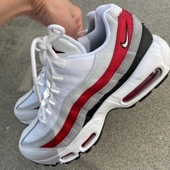 NIKE AIRMAX 95 DQ3430-001 24.0cmの画像