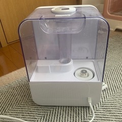加湿器　アイリスオーヤマ（受け渡し予定有）の画像