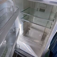SHARP冷蔵庫 無料の画像
