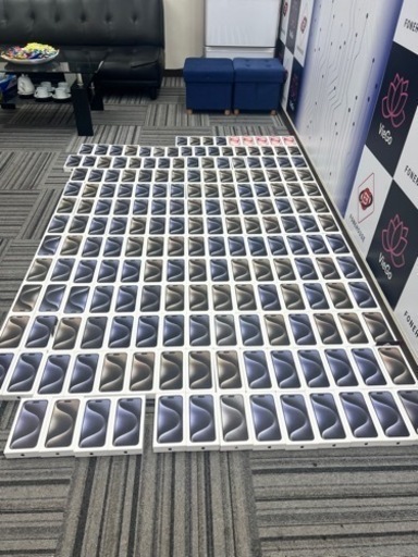 未開封アップル版15ProMax 256Gb