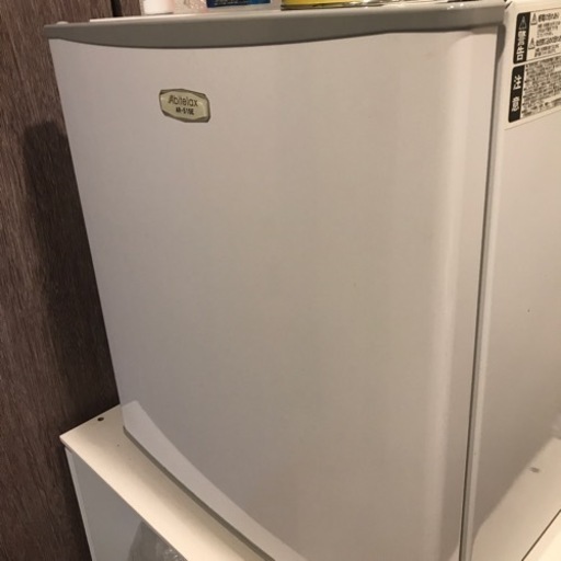小型冷蔵庫