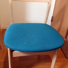 ダイニングチェア2組の画像