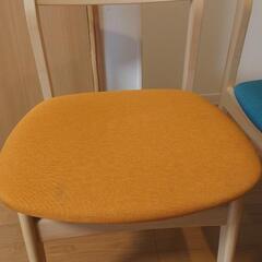 ダイニングチェア2組の画像