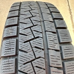 スタッドレスタイヤ165/55R15