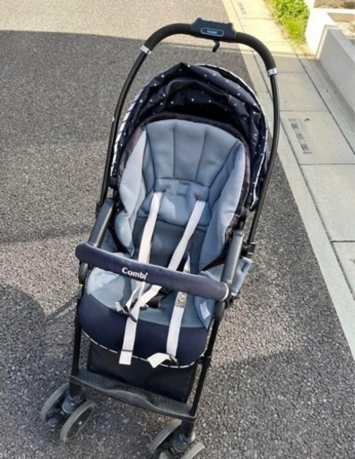 ［コンビ combi ］ベビーカー