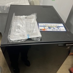 【長期保証付き】2022年製SHARPノンフロン2ドア冷蔵庫152L/ガラス扉！の画像