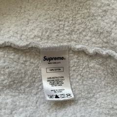 supreme パーカー　グレー　Sサイズの画像