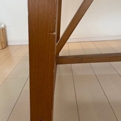 ダイニングテーブルの画像