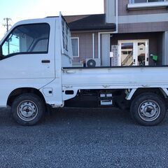 【車検2年付きのコミコミ価格★15万9000円】平成12年　スバル　サンバートラック　TB　4WD　5速　走行距離125,000㎞㎞の画像