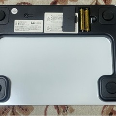 小型軽量な体重計の画像