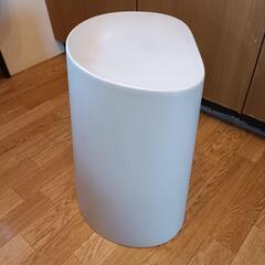 無印良品　ポリプロピレンスタッキングスツール

の画像