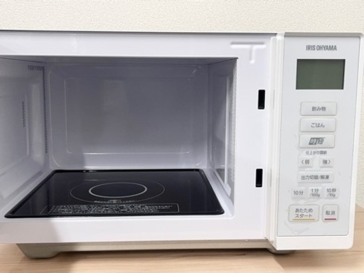 ?激安‼️23年製IRIS OHYAMA電子レンジIMB-F2202-W ?N780