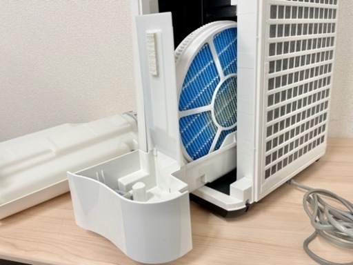 ?激安‼️ 20年製シャープ 加湿 空気清浄機 ホワイト KC-H50-W?N779