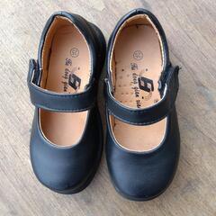 フォーマル　黒　靴の画像