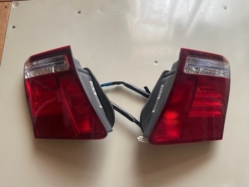 LS600 前期　テールランプ　寒冷地テール　リアフォグ