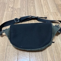 カドヤ KADOYA ショルダーバッグ オリーブ 止水ファスナー ボディバッグの画像