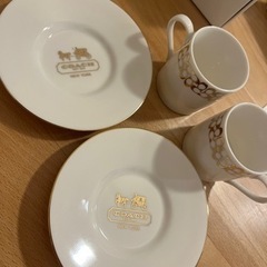 新品未使用　COACHペアデミタスカップ&ソーサー