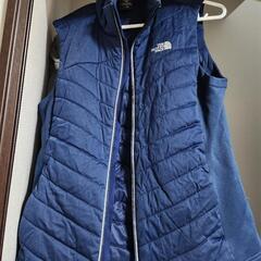ノースフェイス The North Face ベスト 貴重 お値...