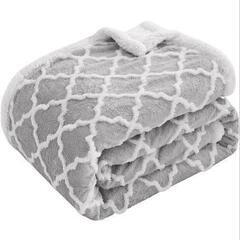 KAWAHOME 二枚合わせ 毛布 シングル 140ⅹ200cmの画像