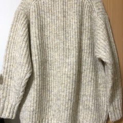 ユニクロ　ローゲージVネックカーディガン（長袖）sサイズの画像