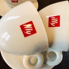 illyカプチーノカップ＆ソーサ　6客セット