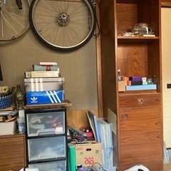 両面ハッチ(写真右側の木目のもの)
