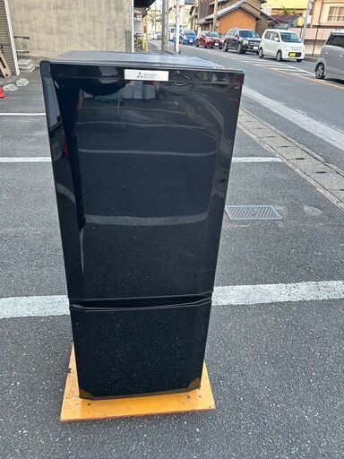 冷蔵庫 三菱 2016年 MR-P15Z 146L れいぞうこ キッチン家電 参考価格38,790円【安心の3ヶ月保証】自社配送時代引き可※現金、クレジット、スマホ決済対応※