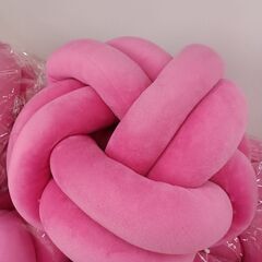 値下げしました★ジモティ割あり★  ゆいクッション ピンク H4...