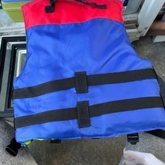 子供用ライフジャケットの画像