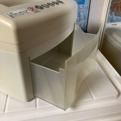 ホームシュレッター　卓上　KPS-DT10Xの画像