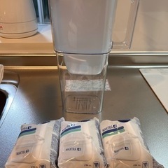 ブリタ 浄水器ポット ろ過水容量1.15L 全容量2.2Lの画像