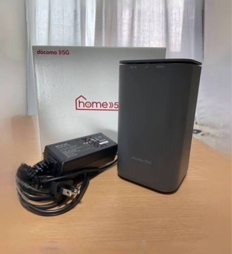 docomoホーム5G本体　　　早めに取りに来てくれる方お願いします