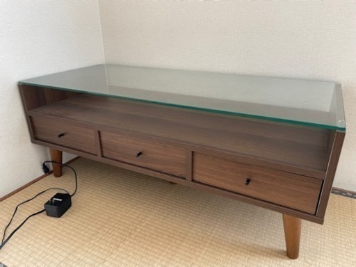 センターテーブル