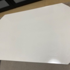 ローテーブル　白色