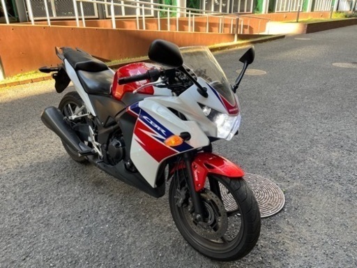 【HONDA CBR250R】 ABS付き　希少カラー　人気　好調　即戦力
