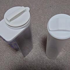 お茶用プラポットとパスタホルダー